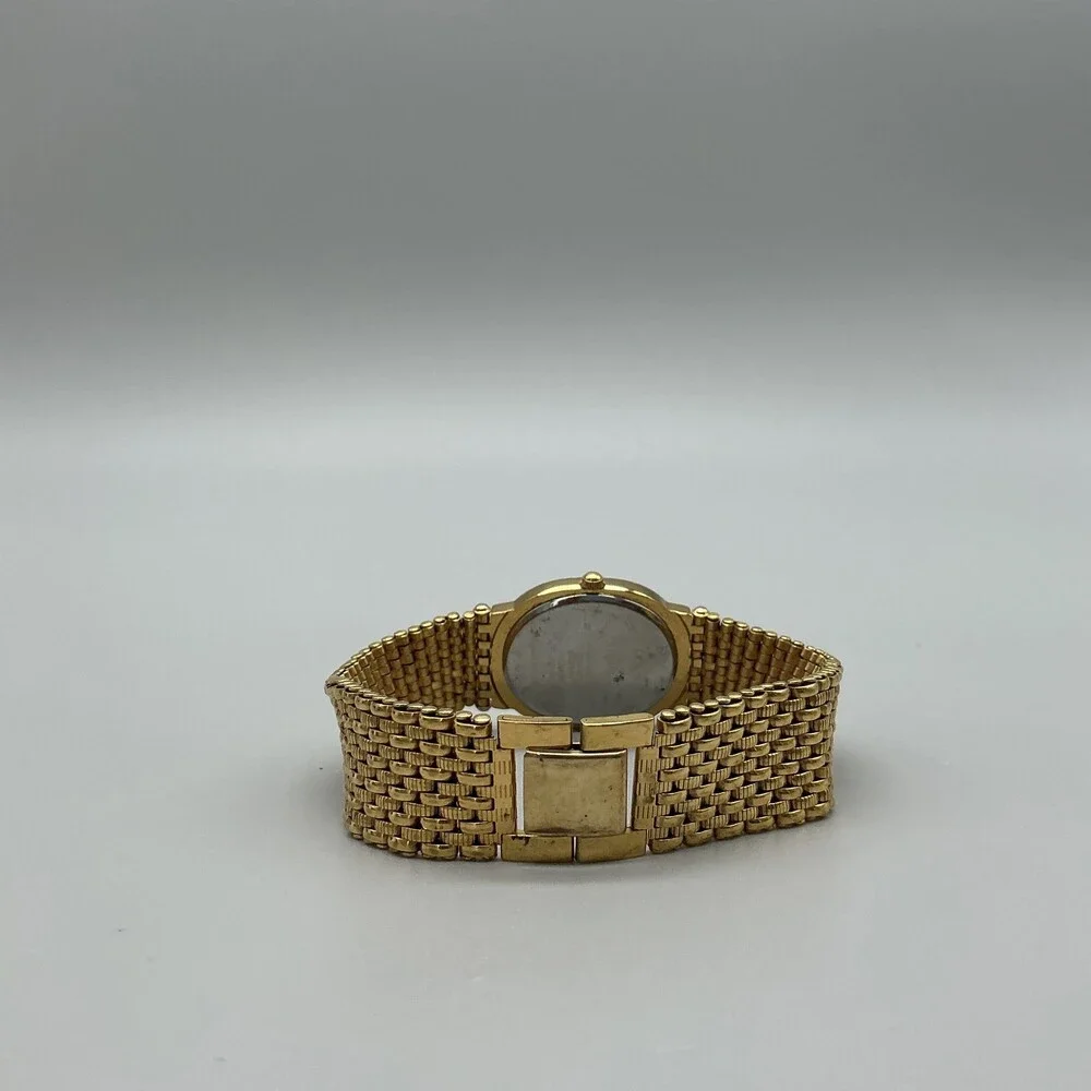 Nicolet Womens Watch 27mm Gold Tone Bracelet Date NC 1003 New Battery 8.5